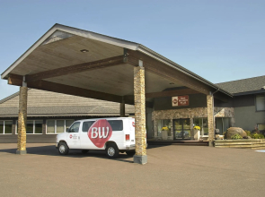 Best Western Plus Nor'wester Hotel & Conference Centre