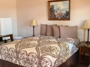 Red Rock Motel