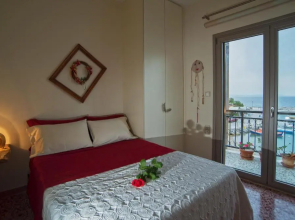Eftopia Beachfront 3-bedrooms apartment