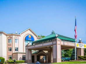 Holiday Inn Express & Suites Hawthorne Elmsford North by IHG