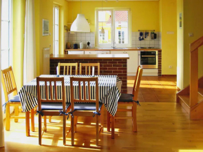 Scandinavian style cottages Mamry, directly by the lake in Trygor
