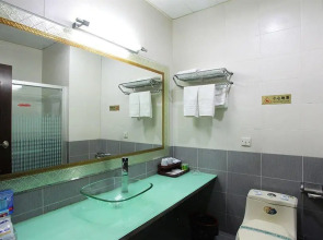 Yingfeng Business Hotel