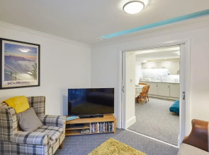 Host Stay Rockpools