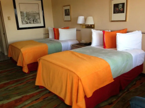 Forest Hill Inn