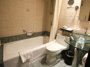 Bell Tower Hotel Xian