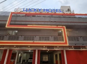 Lucky Hotel Purwodadi