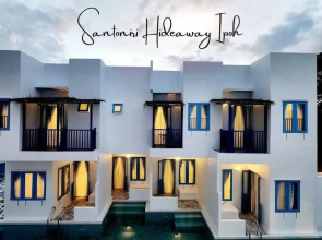 Ipoh Santorini Hideaway Hotel Inspired