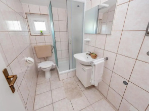 Vesna 2 city central apartment