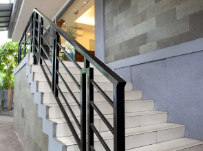 RedDoorz Plus @ Erlich Pasir Kaliki