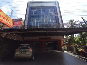 OYO 90390 Hotel Rd Premium