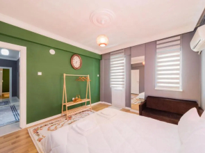 Central Flat Close to the Beach in Muratpasa