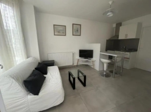 Bel appartement entre Paris et Disneyland - proche centrex