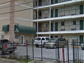 Budgetel Inn & Suites