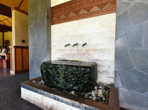Aina Nalu Condo G204 - 2 Br Condo