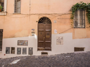 HomeHouse Garofano - Rione Monti - Colosseum