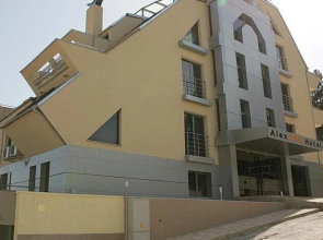 Hostel "Alex Family"
