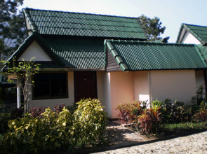 Khunnam Rimtarn Resort