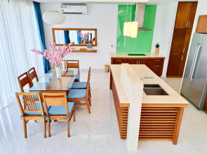 IDC White House Da Nang