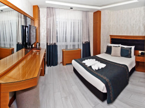 Holiday Inn Express New York City- Wall Street by IHG