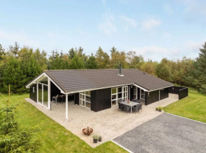"Frida" - 700m from the sea in NW Jutland