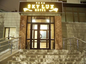 Sky Lux Hotel