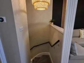 Modern 1 bed apartment next to beach and golf course