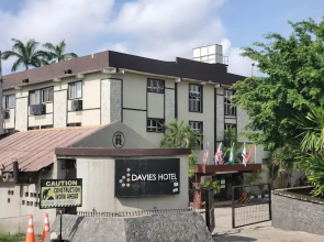 Davies Hotels