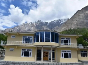 Peace Land Hotel Hunza