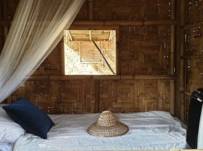 Samui Caravans Hill Camp