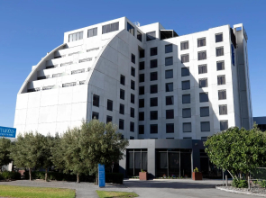 Mantra Melbourne Airport