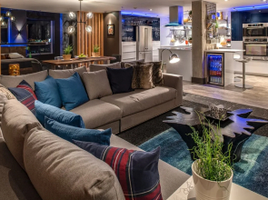 Spectacular Designer Loft Dtown Halifax