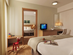 Elefsina Hotel