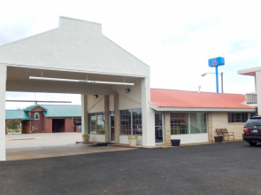 Motel 6 Childress, TX