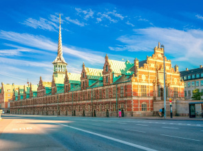 ★Lovely Apt · Next to DK Parliament · Heart of CPH