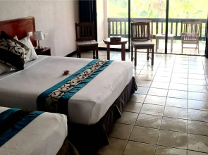 Anchorage Beach Resort