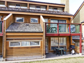 Panorama Vacation Retreat at Horsethief Lodge