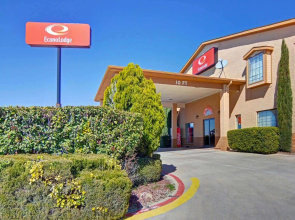 Super 8 by Wyndham Decatur Texas