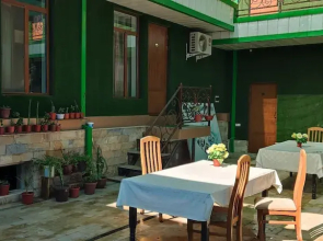 Green House Hotel