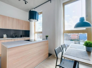 Za Cafe Peron, Patriotow 303a