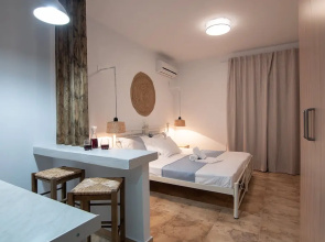 Kallisti Studios & Apartments