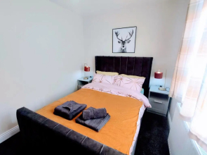 Crystal Suite 3 free private parking