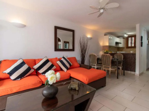 Parque Santiago I 140 - Two Bed on ground floor with wifi internet