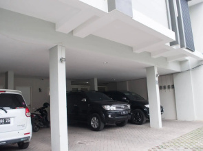 RedDoorz Diponegoro