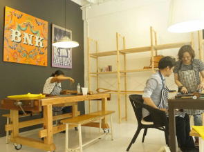WYH (Wongwianyai Hostel)