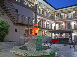 R2R Bayview Inn