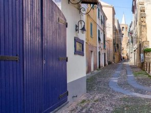 Alghero Villa per 10 persone con piscina e campo da tennis