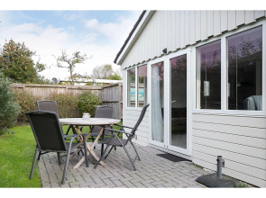 Charming holiday home in Oostkapelle close to the beach and forest