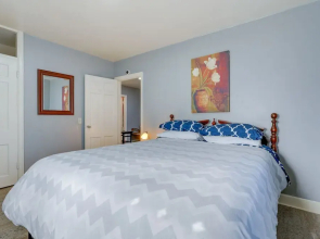 Kalamazoo Vacation Rental Near Golf & Parks!