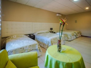 Hotel De Sol