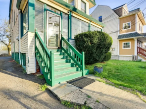 Cozy + Convenient West Orange Home - 16 Mi to Nyc!